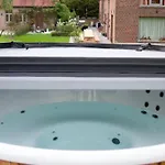 Vakantiewoning L'eau Tendre In Ellezelles, Met Wellness En Buitenzwembad Met Overkapping Tatil Evi *