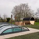 Vakantiewoning L'eau Tendre In Ellezelles, Met Wellness En Buitenzwembad Met Overkapping Ellezelles