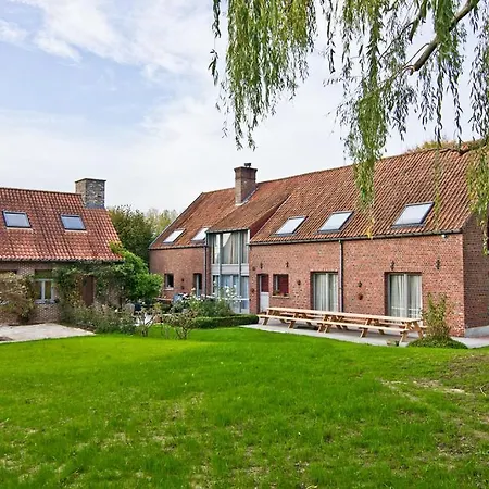 Vakantiewoning L'eau Tendre In Ellezelles, Met Wellness En Buitenzwembad Met Overkapping