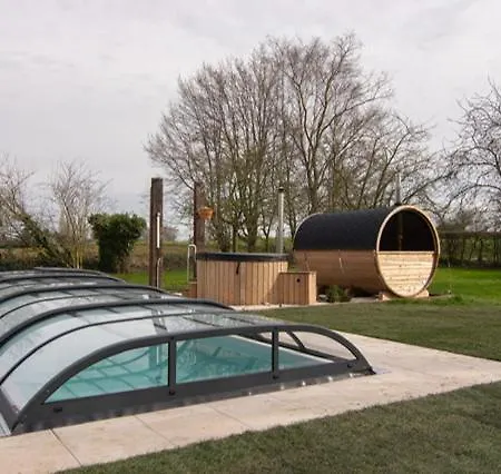 Vakantiewoning L'eau Tendre In Ellezelles, Met Wellness En Buitenzwembad Met Overkapping Ellezelles