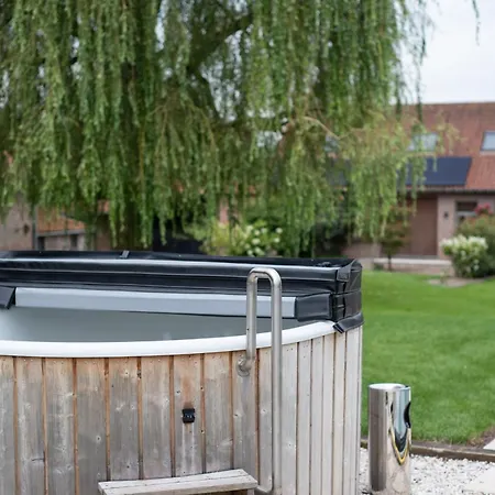 Vakantiewoning L'eau Tendre In Ellezelles, Met Wellness En Buitenzwembad Met Overkapping *